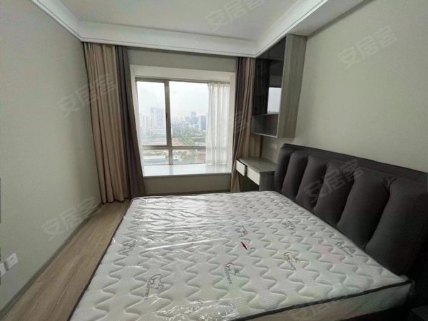 上海闵行金虹桥天鸿公寓新上!网络太虚假!此房保真!