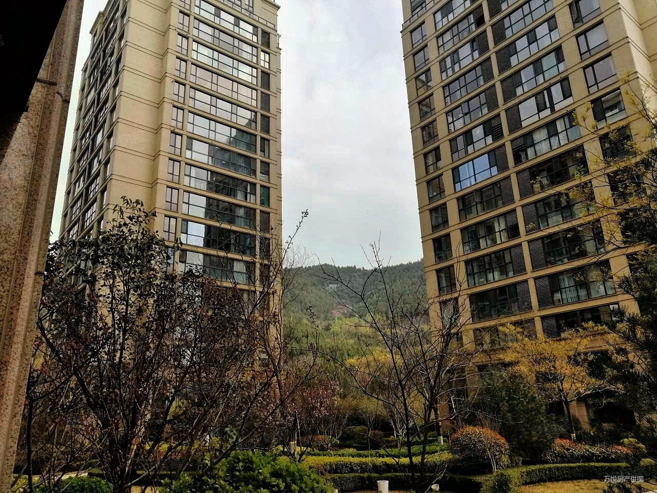 海尔绿城锦兰园南区二手房,820万,4室2厅,3卫,203平米-济南安居客