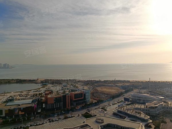 青島黃島隱珠世茂悅海(商住樓)濱海大道南側,城市陽臺核心東南向看海