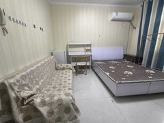 驻马店驿城大商新玛特解放路实小附近天中天街，一室一厅，拎包入住，民用水看房方便。出租房源真实图片