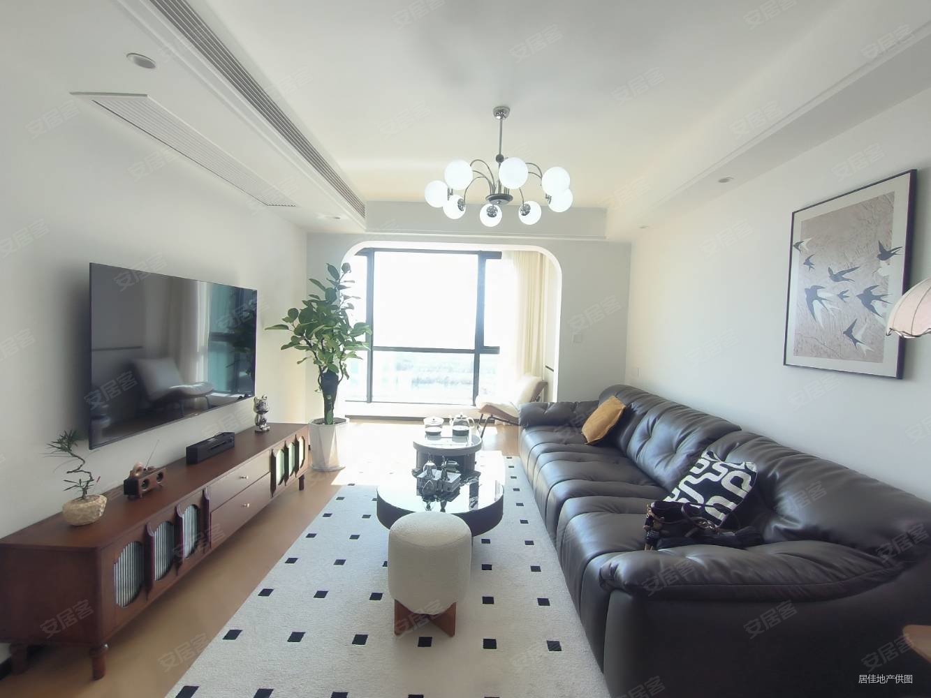 联投国际城3室2厅2卫115㎡南北57.5万