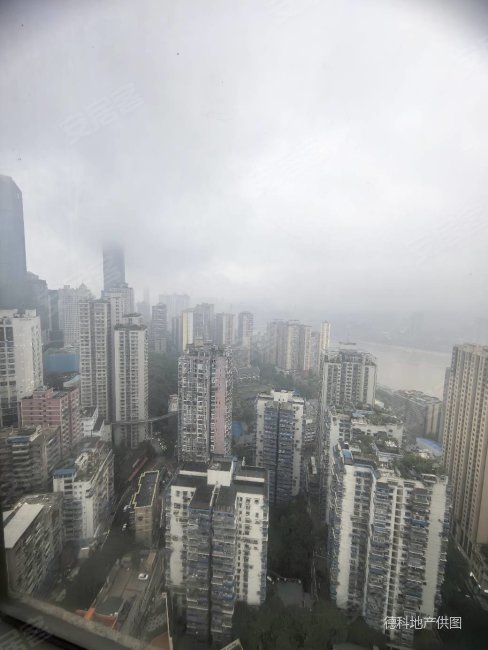 白象街高区次新房四房三卫可当婚房视野长江