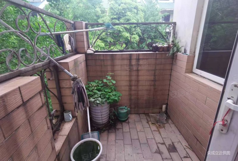 蜀风花园城超低密度精装修交通便捷近地铁小区绿化高