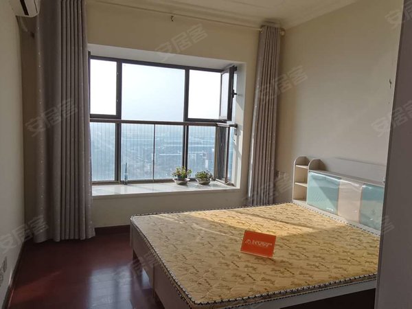 阜阳颍州蜀峰湖路恒大御景急租 精装修 家具家电齐全 拎包入住 随时看房 价格可谈出租房源真实图片