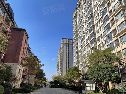 九龙仓碧堤雅苑