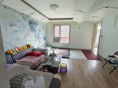 鸡西鸡冠鸡冠城区中心塔小区,电梯楼出租,家具家电都带,可做饭,可洗澡!出租房源真实图片