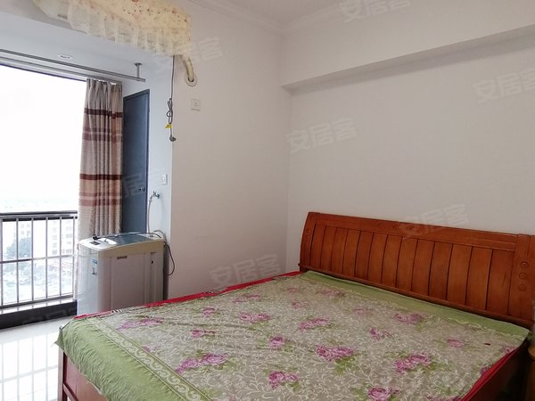 武汉黄陂盘龙城名流公寓房源采光好,南北通透,业主诚意出出租房源真实