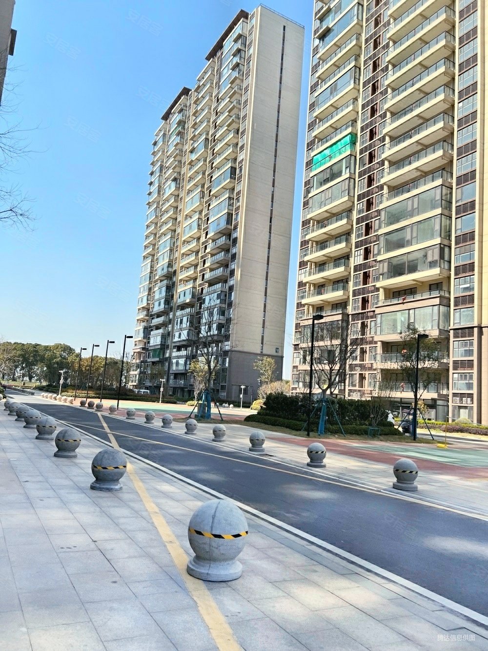 云樾兰庭4室2厅2卫143.05㎡南230万