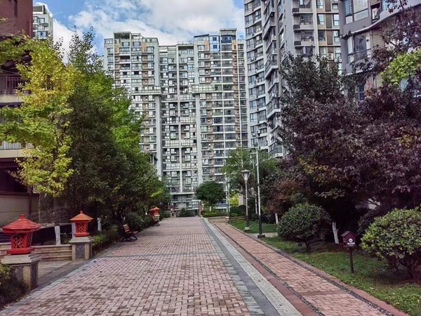 贵阳云岩三桥金龙星岛国际数博万达广场 北京西路地铁口 红星美凯龙旁