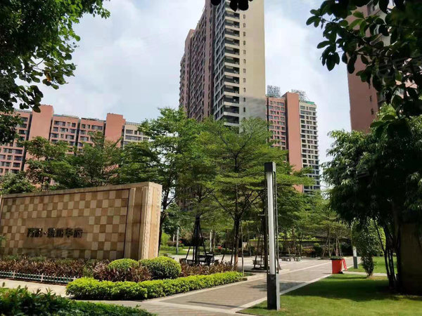 东莞南城石竹万科金域华府二期金域华府二期 高楼层漂亮2房 干净舒适