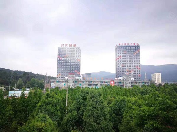 【多图】时代贸港,太平新城租房,蹲坑,停车免费,包物业费,带洗衣机,带