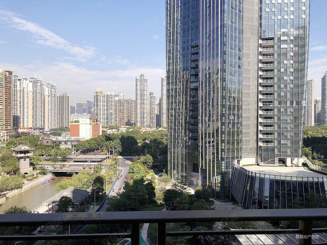 荔景花园2室2厅2卫40㎡南北89万