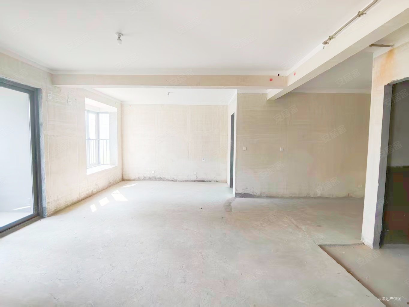 雅颂兰庭3室2厅2卫103㎡南北121万