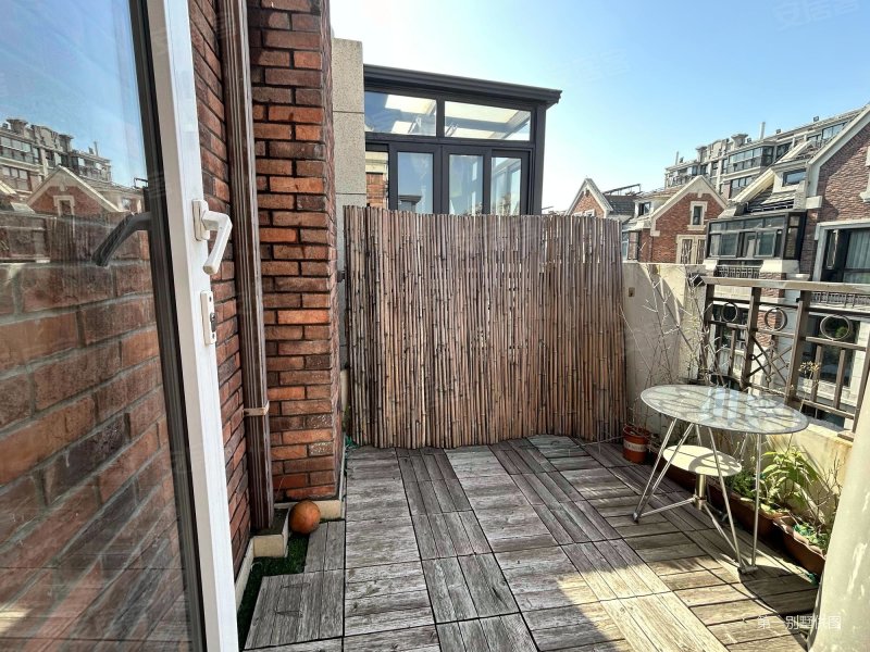 上坤旭辉墅三房上叠,随时看房