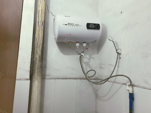 星光汇购物广场旁边 热水器 新装家具 wifi 可短租出租房源真实图片