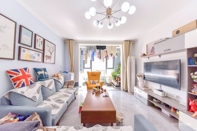 满二 得房率高 超低密度 商品房 中间楼层采光好 装修好,中建新悦城