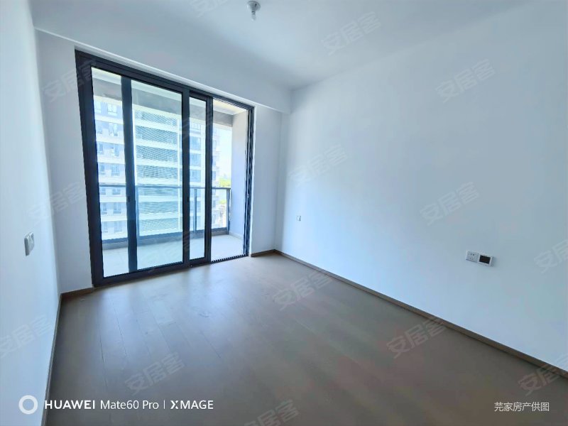 九龙仓天灏(二期)3室2厅2卫125㎡南北230万