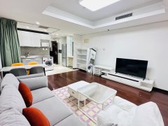 北京海淀苏州街特价房源 首月立减800元 艾瑟顿公寓 东向78平米一居室出租房源真实图片