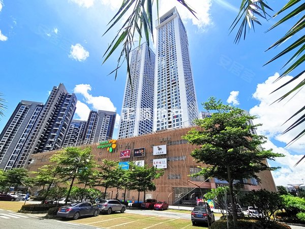 珠海香洲南屏天朗海峰南屏 天朗海峰 高楼层 保养很好 看房方便 业主