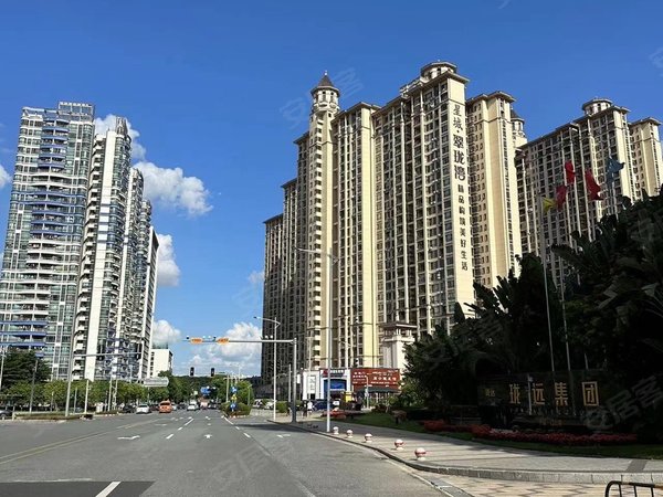 东莞松山湖松山湖城区星城翠珑湾(一期)华为万象汇北区小学旁翠珑湾