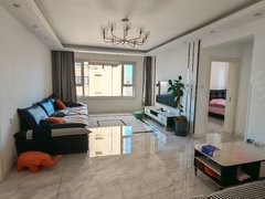 吉林龙潭土城子龙凤苑小区三室两厅两卫南北通透精装修家具家电齐全拎包即住出租房源真实图片