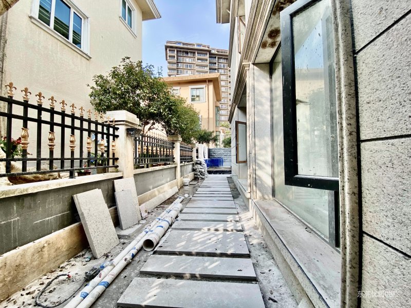 钥匙在手,东城山庄二手房,2900万,5室3厅,4卫,360平米-东莞安居客