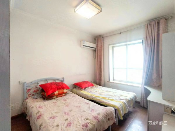 锦绣华庭 交通便利 采光好 产权清晰 房东急售,锦绣华庭二手房,38万,2