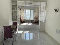 双鸭山尖山东山国际会展中心出租光明二期电梯楼50平南北通透公寓式一万三一年半年7000出租房源真实图片