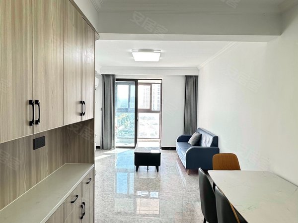 杭州临平乔司三角丰收湖嘉园五区乔司南地铁口50米整租两室双阳台民用