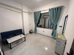 汕尾汕尾城区城区周边城内花园 拎包入住 低楼层 房子精装 交通便利出租房源真实图片