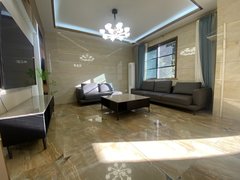 衢州衢江沈家别墅区叠排 四房两卫  拎包入住 停车方便出租房源真实图片