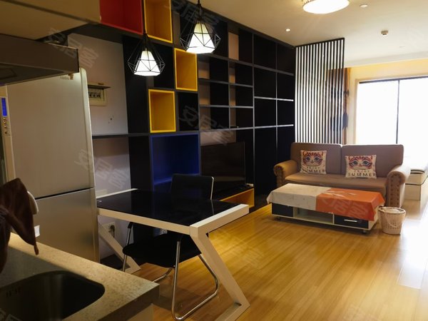 银川金凤正源北街建发大阅城大阅城7号 可押一付一 无中介费 全套配置