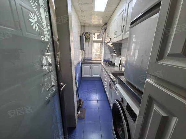 北京海淀甘家口甘家口小区白堆子地铁 阜成路 海军总医院 甘家口 精装