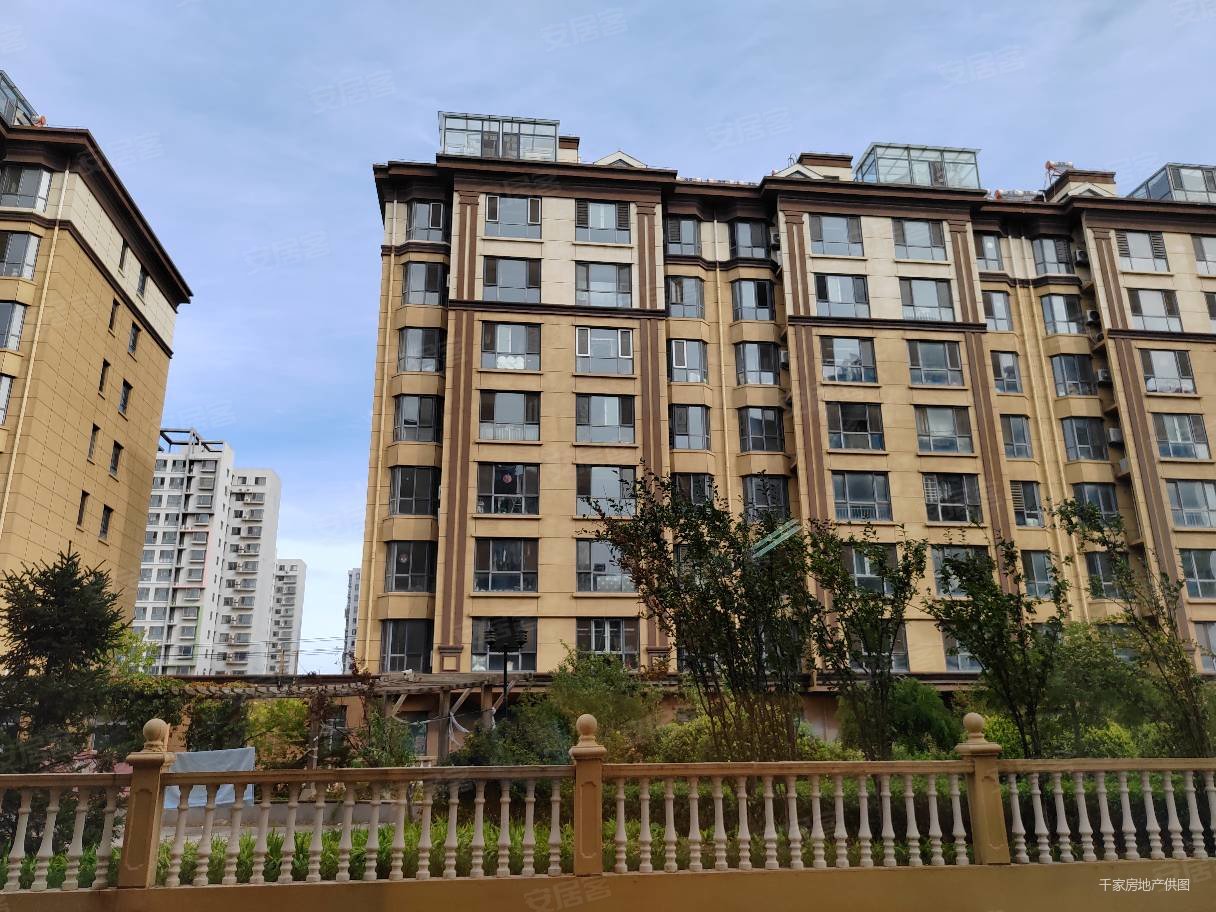 凯旋城小区3室2厅2卫123㎡南北108万