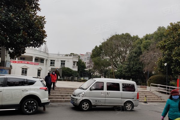 上海小区 闵行小区 颛桥小区 贵峰苑 贵峰苑怎么样发布于2020年02月08