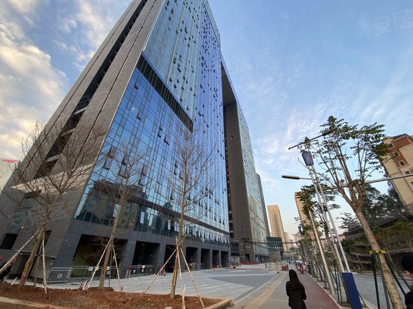 广州番禺万博广晟万博城广晟万博城 精装一房一厅 高端家私 近地铁 可