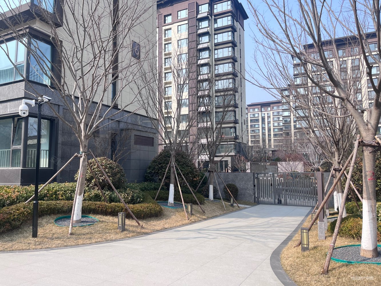 海信北涧山居3室2厅2卫140㎡南北448万