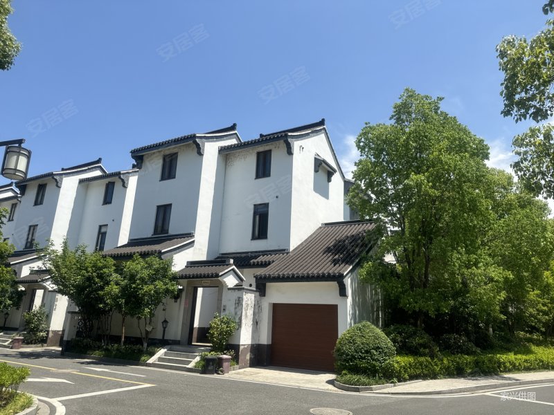 浏河古镇新中式园林别墅环境优雅,御江南二手房,620万,4室2厅,4卫,450