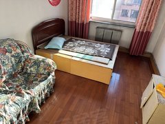 丹东振兴六纬路小学学区工业小区 2室 6楼 60平米 600包取暖 季度付出租房源真实图片