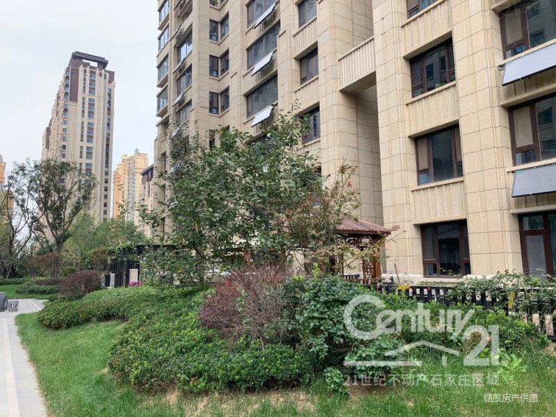 石家庄房产网>石家庄二手房>长安二手房>光华路二手房>荣盛华府b区>