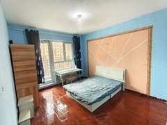 银川金凤正源南街枫林湾 大阳台对面育成中心新出来的季有优惠需要的随时看房出租房源真实图片