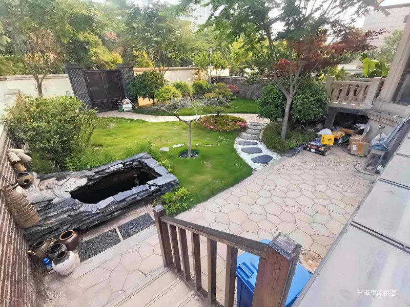 400平大院 200万的精装豪宅别墅 青岛金沙滩唐岛湾70年