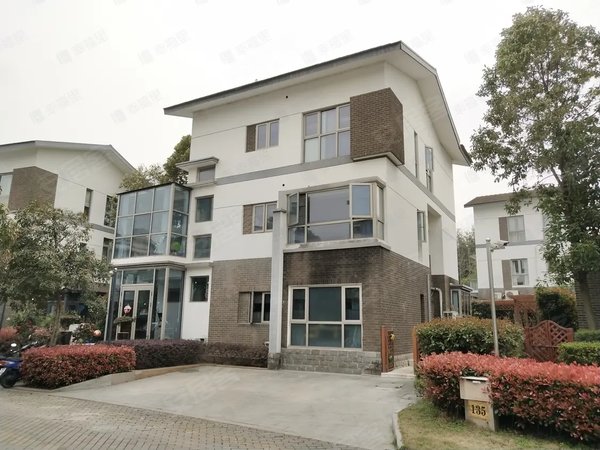 苏州工业园双湖金水湾