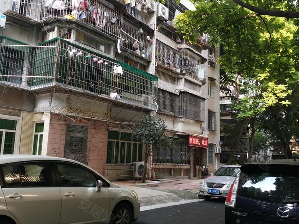 广州番禺市桥康乐园康乐园 地铁口大3房 成熟小区  拎包入住出租房源