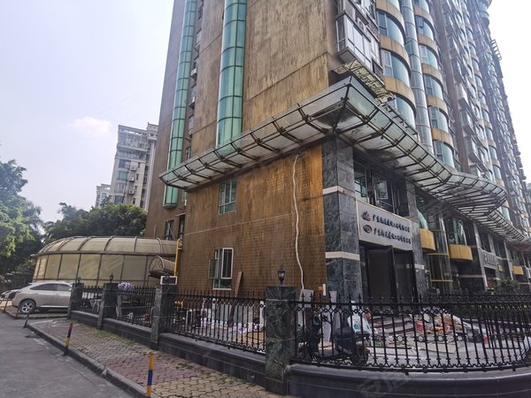 广州海珠广州塔新理想华庭新理想华庭 大2室2厅2卫 104平  有钥匙随时