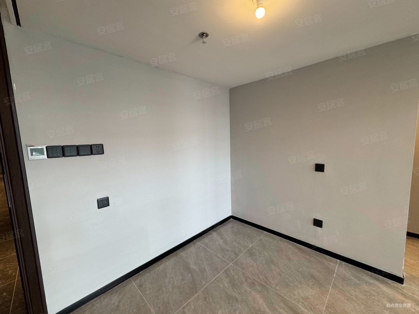 保利时区(商住楼)3室2厅2卫80㎡东南80万