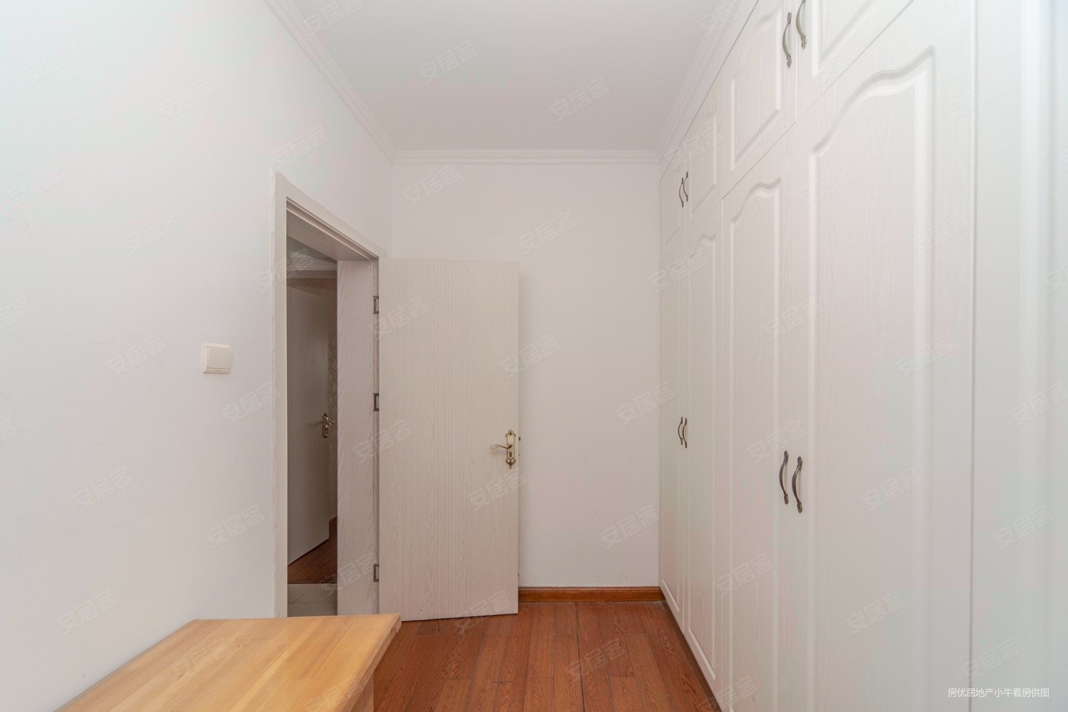 天润园3室2厅1卫94.03㎡南102万