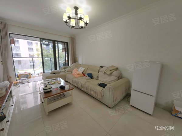 精装电梯三房户型方正朝南的材料非常好阳光充足位置安静