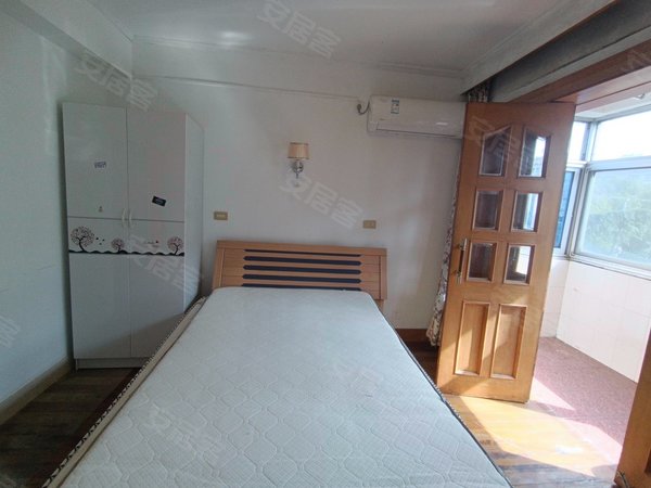 上海青浦徐泾广虹公寓徐泾镇中心 广虹公寓 2房朝南,配置齐全 拎包