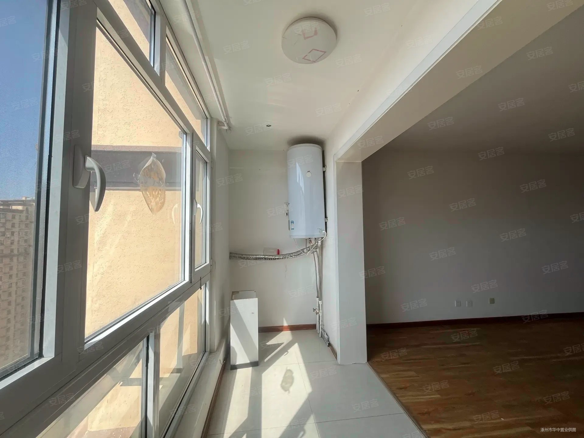 香邑溪谷上园3室2厅2卫121㎡南北76万